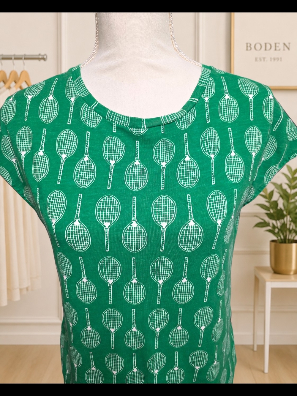 Boden Green Tennis-Print Tee - Picture 5 of 7